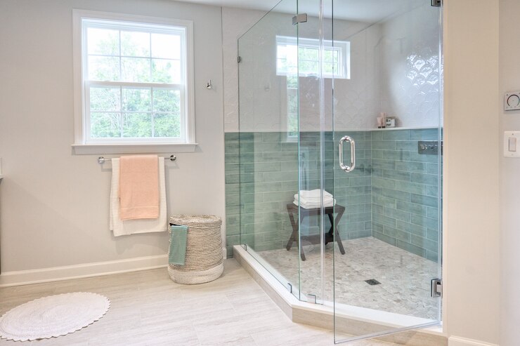 A Guide On Tempered Glass Windows for Bathrooms